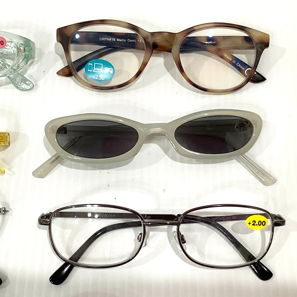 Bundle of 7 Women's Reading Glasses Misc NWT - Picture 3 of 4